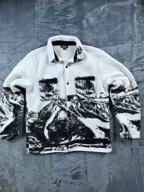 boohooMAN Sherpa Shacket Mountain Landscape Print Black White Size M